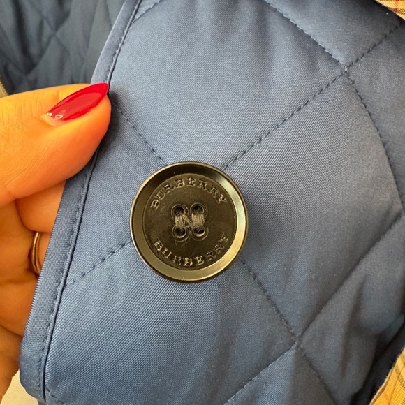 Burberry Quilted Jacket - Picture 4 of 8